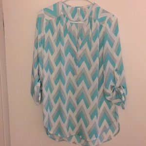 Tacera Blouse Chiffon Green Gray Chevron